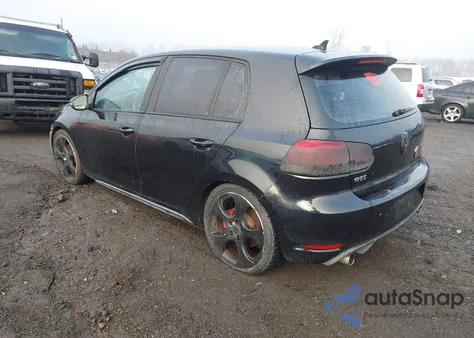 2010 Volkswagen Gti 4-Door z USA, uszkodzony, nr VIN WVWGD7AJ4AW178088